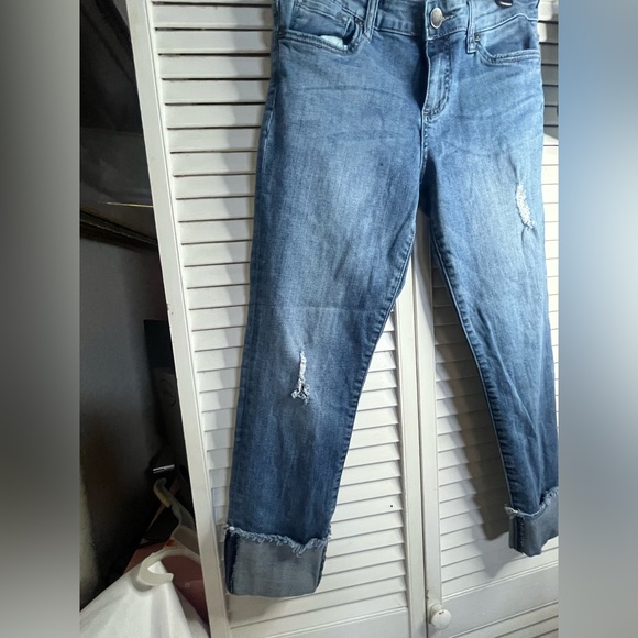 KUT FROM THE KLOTH Light Blue Distressed Cropped Jeans - Picture 4 of 16